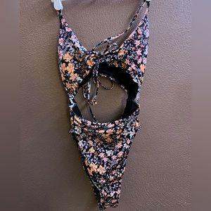 Floral cut out one piece